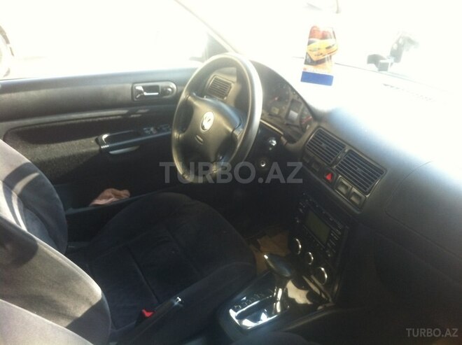 Volkswagen Golf 2002, 211,000 km - 2.0 l - Bakı