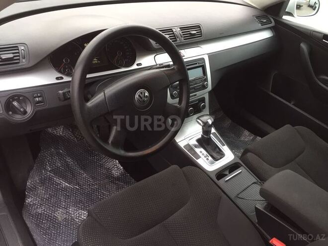 Volkswagen Passat 2010, 132,000 km - 1.8 l - Sumqayıt