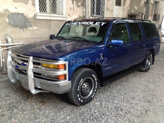 Chevrolet Suburban 1997, 29,922 km - 5.7 l - Mingəçevir