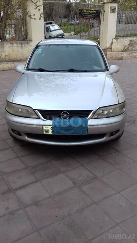 Opel Vectra 1999, 355,200 km - 1.6 л - Bakı