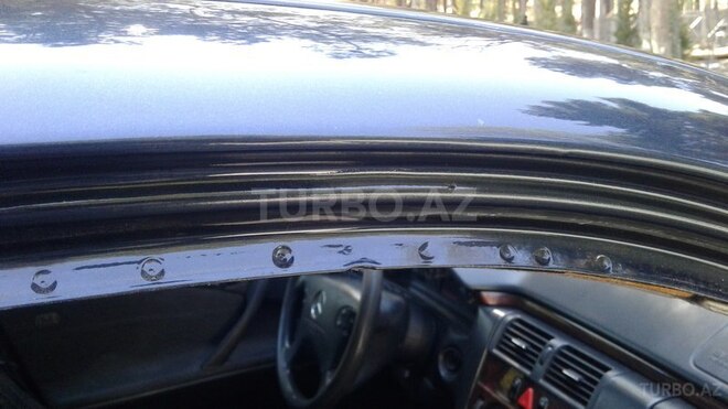 Mercedes E 220 2002, 315,216 km - 2.2 л - Sumqayıt