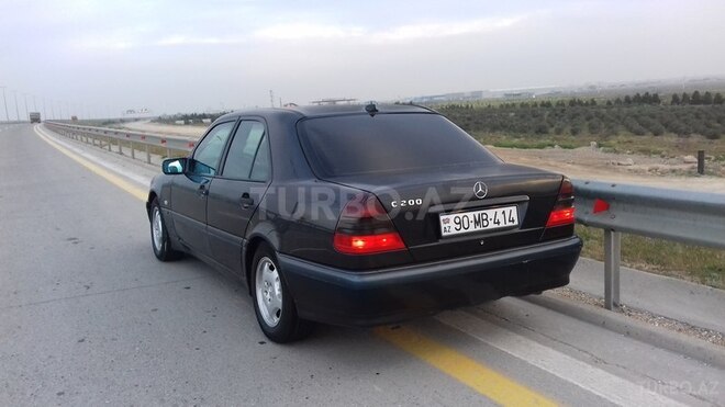 Mercedes C 180 1999, 289,600 km - 1.8 l - Bakı