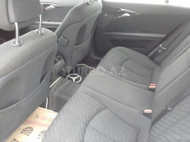 Mercedes E 220 2003, 250,000 km - 2.2 l - Sumqayıt