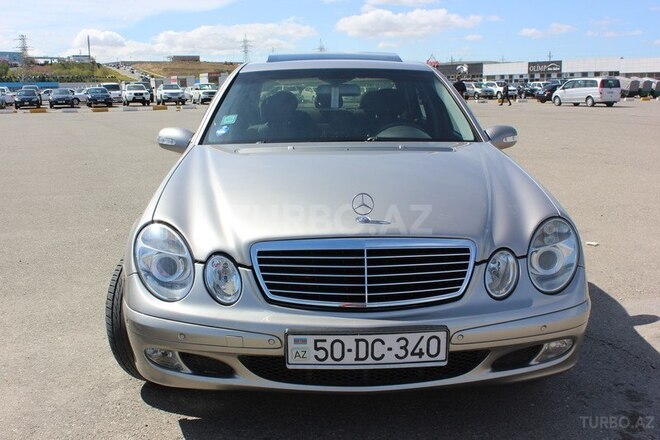 Mercedes E 220 2004, 517,000 km - 2.2 l - Bakı