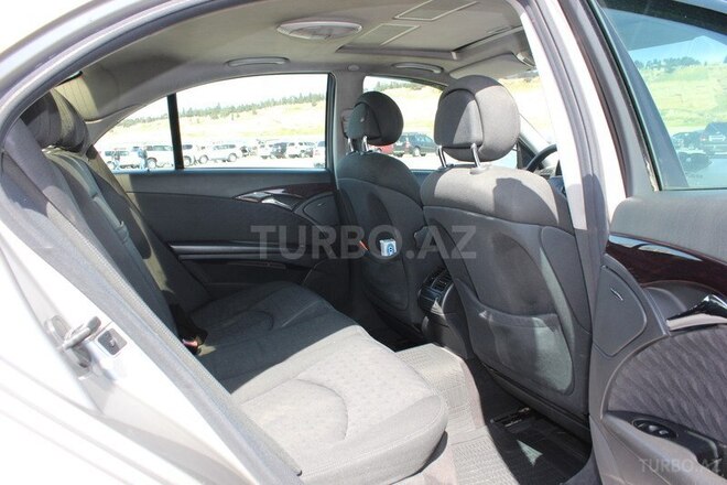 Mercedes E 220 2004, 517,000 km - 2.2 l - Bakı