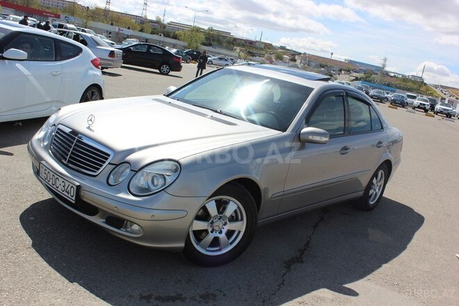 Mercedes E 220 2004, 517,000 km - 2.2 l - Bakı