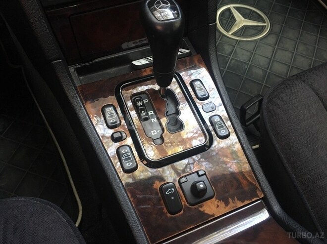 Mercedes C 240 1999, 20,600 km - 2.4 л - Bakı