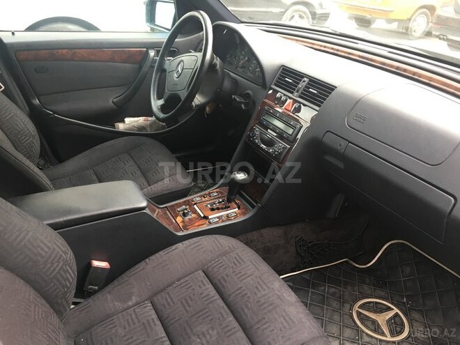 Mercedes C 240 1999, 20,600 km - 2.4 л - Bakı