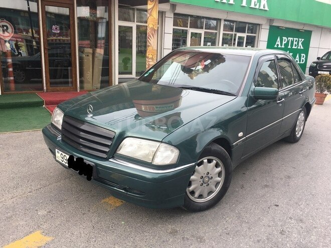 Mercedes C 240 1999, 206,000 km - 2.4 l - Bakı