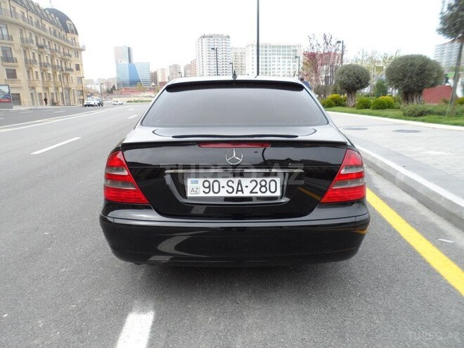 Mercedes E 220 2006, 183,000 km - 2.2 l - Bakı