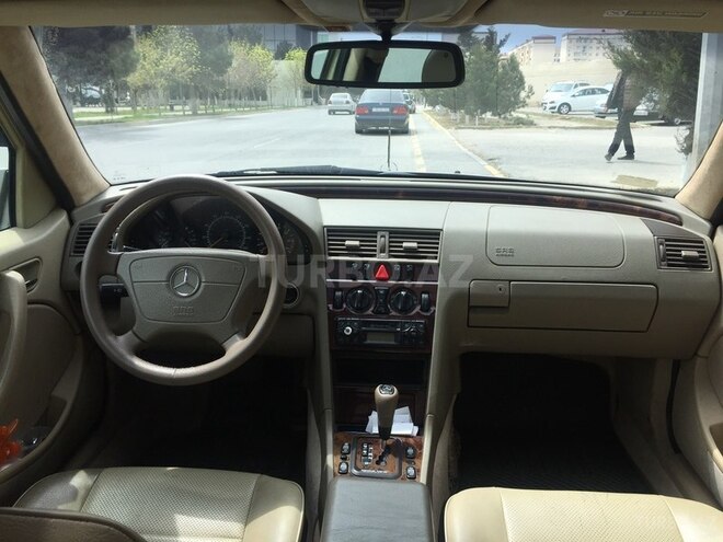 Mercedes C 230 2000, 190,101 km - 2.3 l - Sumqayıt