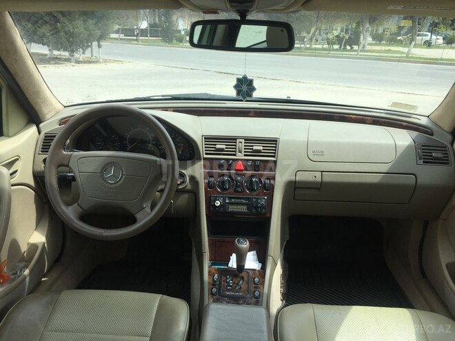 Mercedes C 230 2000, 190,101 km - 2.3 l - Sumqayıt