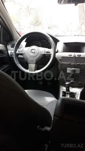 Opel Astra 2006, 230,000 km - 1.3 l - Bakı