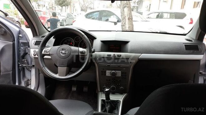 Opel Astra 2006, 230,000 km - 1.3 l - Bakı
