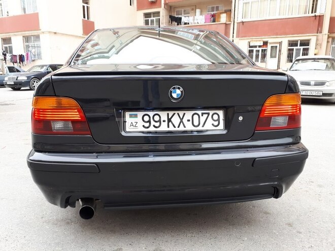 BMW 530 2000, 281,000 km - 3.0 l - Bakı