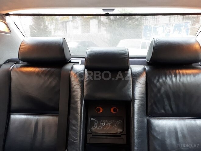 BMW 530 2000, 281,000 km - 3.0 l - Bakı
