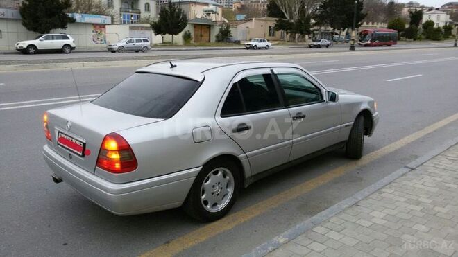 Mercedes C 180 1996, 452,652 km - 1.8 l - Bakı