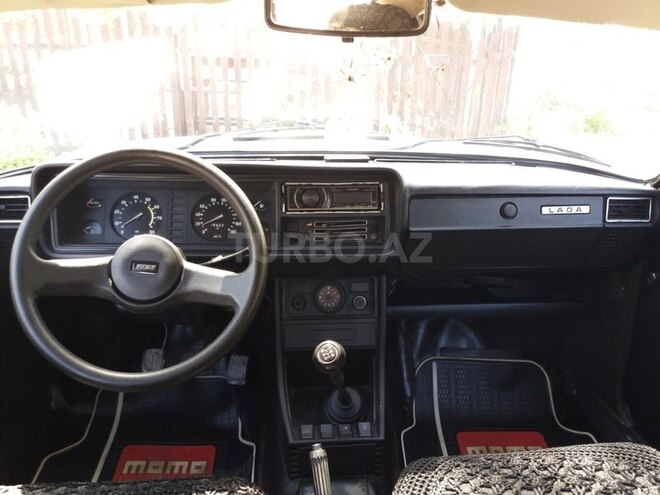 LADA (VAZ) 2107 2011, 79,500 km - 1.6 л - Salyan