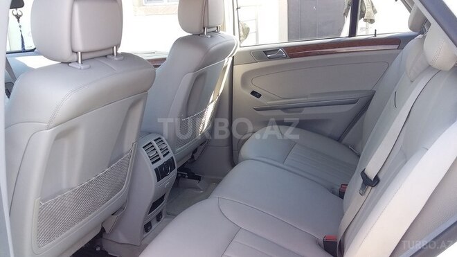 Mercedes ML 350 2005, 153,000 km - 0.4 l - Salyan
