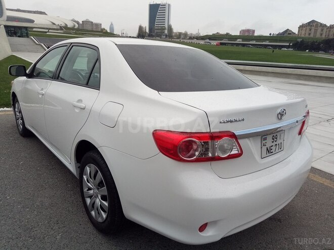 Toyota Corolla 2012, 63,200 km - 1.8 l - Bakı