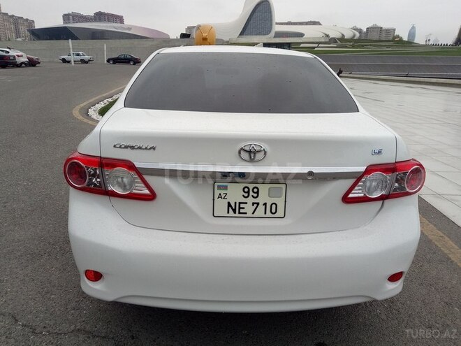 Toyota Corolla 2012, 63,200 km - 1.8 l - Bakı
