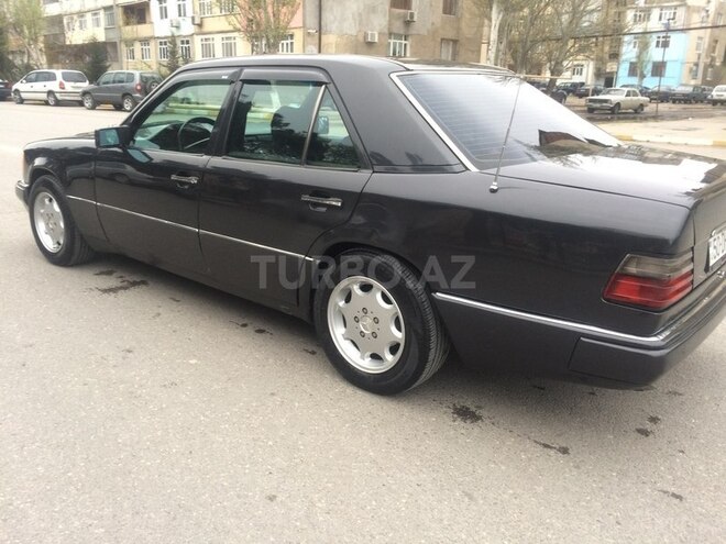 Mercedes E 230 1992, 277,041 km - 2.3 л - Sumqayıt