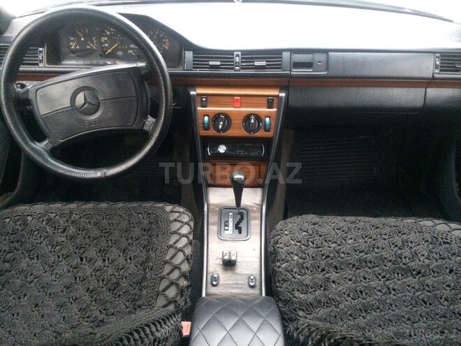 Mercedes E 230 1992, 277,041 km - 2.3 л - Sumqayıt