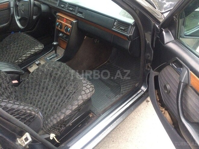 Mercedes E 230 1992, 277,041 km - 2.3 л - Sumqayıt