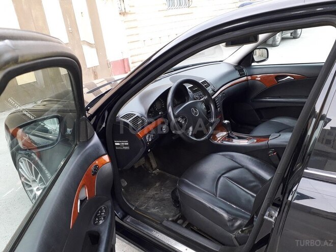 Mercedes E 220 2007, 174,000 km - 2.2 l - Bakı