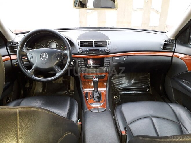 Mercedes E 220 2007, 174,000 km - 2.2 l - Bakı