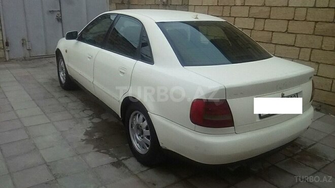 Audi A4 1998, 350,000 km - 1.8 l - Xırdalan