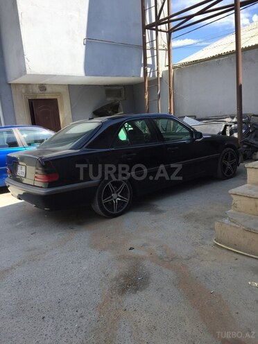 Mercedes C 230 2000, 220,000 km - 2.3 л - Bakı