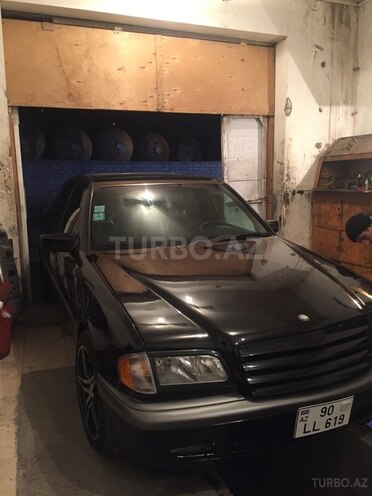 Mercedes C 230 2000, 220,000 km - 2.3 л - Bakı