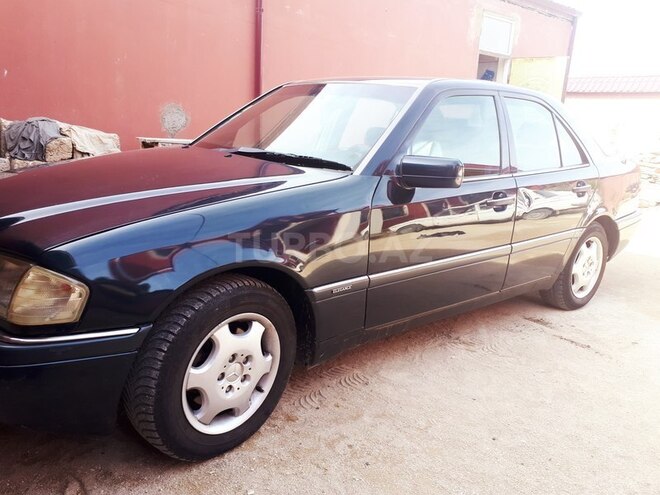 Mercedes C 280 1995, 270,000 km - 2.8 l - Bakı