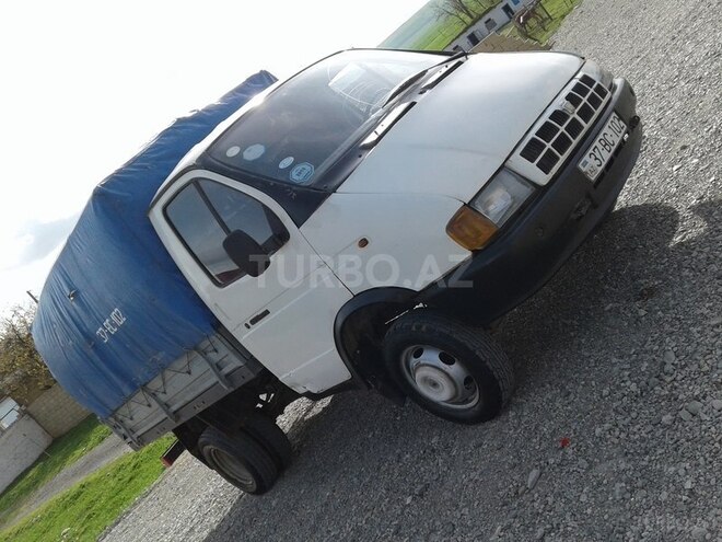 GAZ 330202-740 2001, 61,000 km - 2.4 l - Qobustan