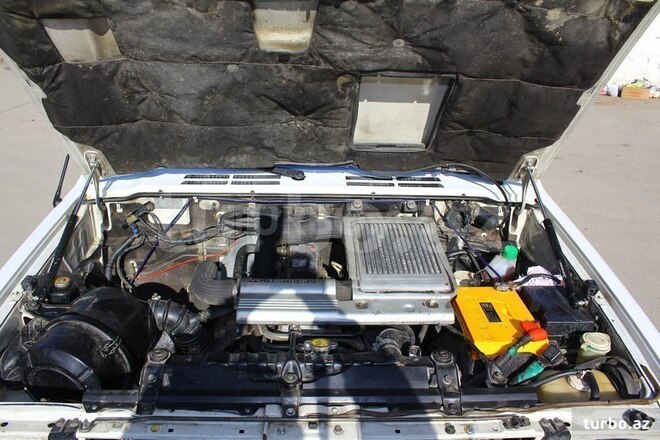 Mitsubishi Pajero 1997, 280,000 km - 2.8 l - Qusar