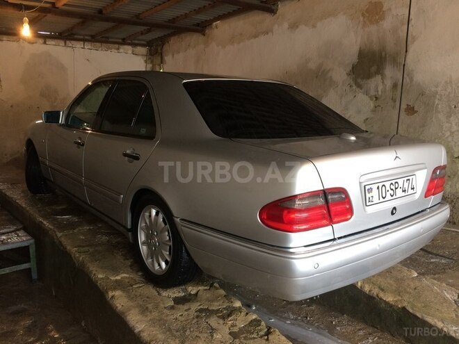 Mercedes E 280 1996, 242,000 km - 2.8 l - Bakı
