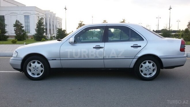 Mercedes C 180 1997, 210,000 km - 1.8 l - Ağdaş