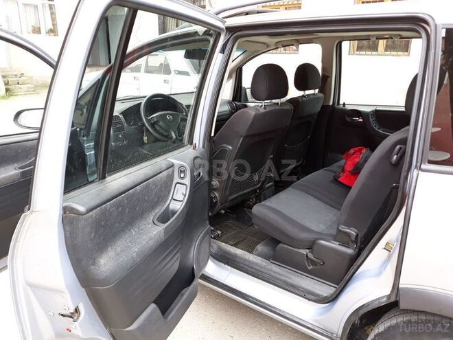 Opel Zafira 2001, 300,000 km - 2.0 l - Sumqayıt