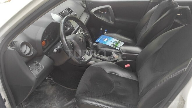 Toyota RAV4 2011, 96,609 km - 2.2 л - Bakı