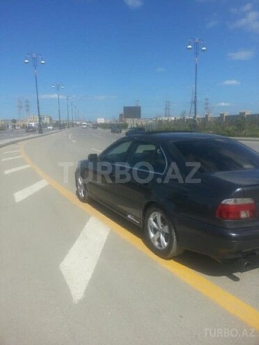BMW 523 1998, 280,000 km - 2.5 l - Sumqayıt