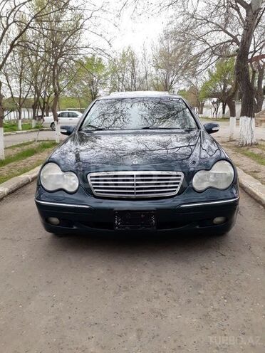 Mercedes C 240 2002, 216,458 km - 2.6 l - Bakı