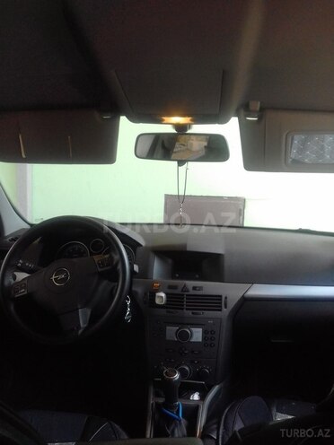 Opel Astra 2006, 145,000 km - 1.4 l - Bakı