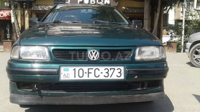 Volkswagen Polo 1995, 245,000 km - 1.6 l - Bakı
