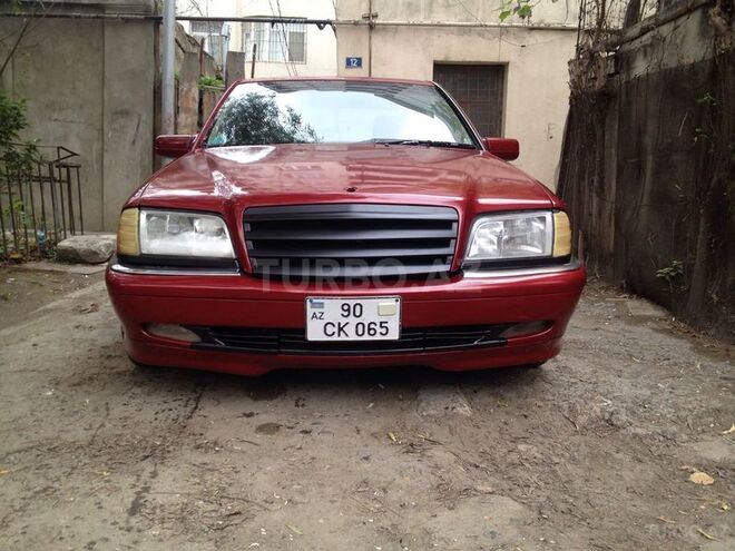 Mercedes C 280 1997, 321,000 km - 2.8 l - Bakı