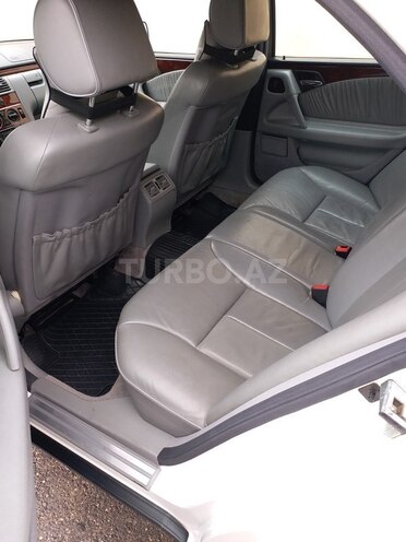 Mercedes E 280 1998, 185,000 km - 2.8 l - Bakı
