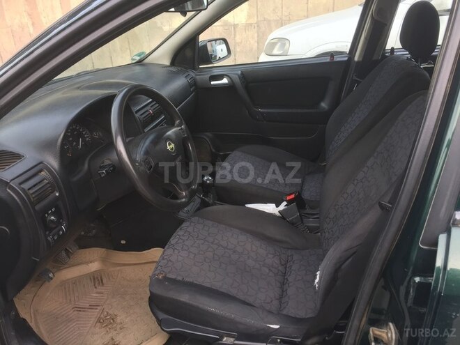 Opel Astra 2000, 275,000 km - 1.6 l - Bakı