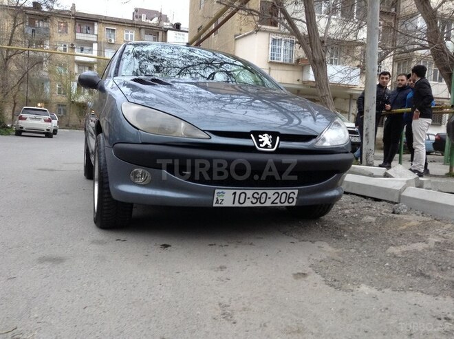 Peugeot 206 2006, 205,000 km - 1.4 l - Bakı