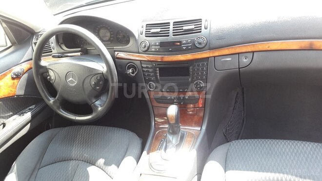 Mercedes E 200 2004, 235,689 km - 2.0 l - Bakı