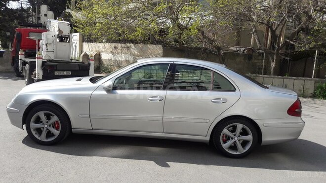 Mercedes E 200 2004, 235,689 km - 2.0 l - Bakı